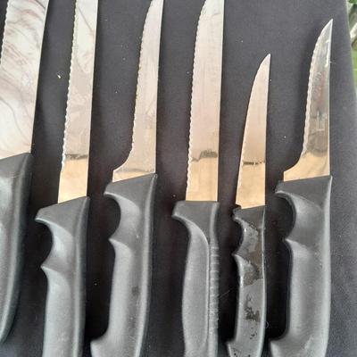 Rogers Knife set - Brand new peeler - Maxine Spreaders and Baker's secret round cake pan
