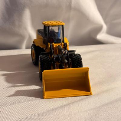 Cast Iron New York World’s Fair Greyhound Lines Bus Trolley and More (LR-DZ)