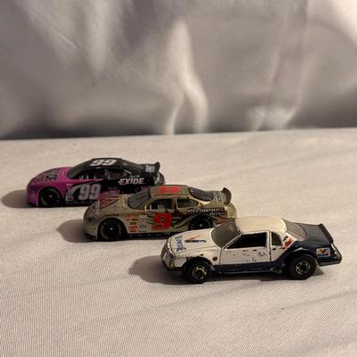 Cast Iron New York World’s Fair Greyhound Lines Bus Trolley and More (LR-DZ)