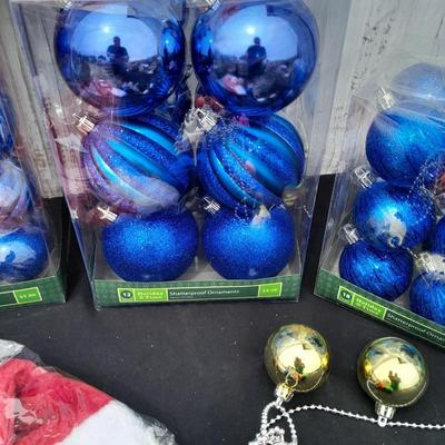Glass Christmas tree ornaments - a led lit star and other holiday items!
