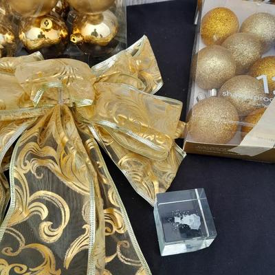Gold glass Christmas ornaments with blue & gold glitter ornaments and a nice big bow