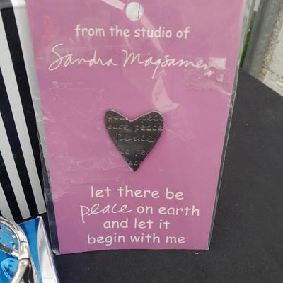 Gifts for mom - Moms are super special! Watch - picture frame water globe - heart with arrows
