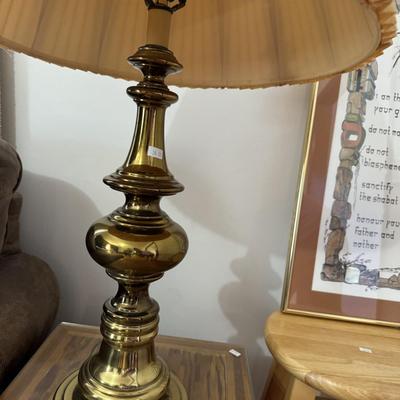 Magazine table