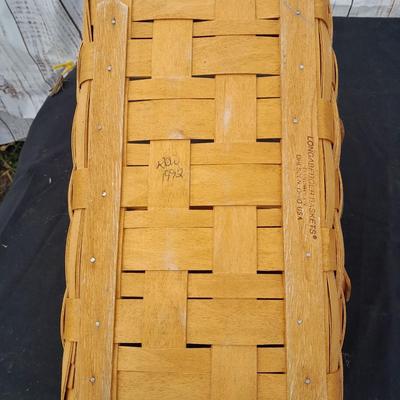 Nice Longaberger Basket Signed KDW 1992