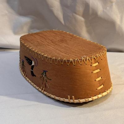 Signed Duck Decoys and More Duck Art (LR-DZ)