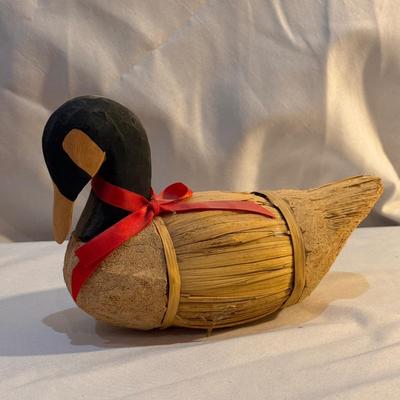 Signed Duck Decoys and More Duck Art (LR-DZ)