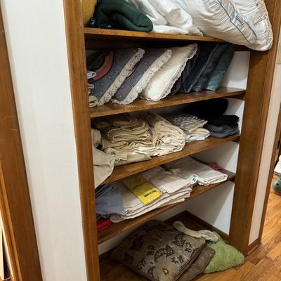 Misc linens