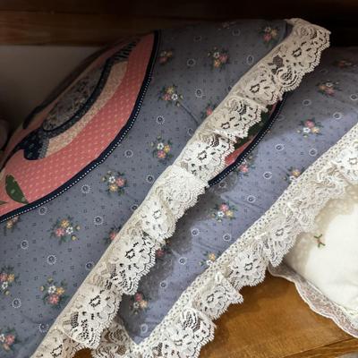 Misc linens