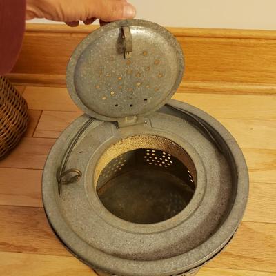 Fishing Creel Basket and Galvanized Minnow Bait Bucket (B1-KD)