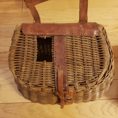 Fishing Creel Basket and Galvanized Minnow Bait Bucket (B1-KD)