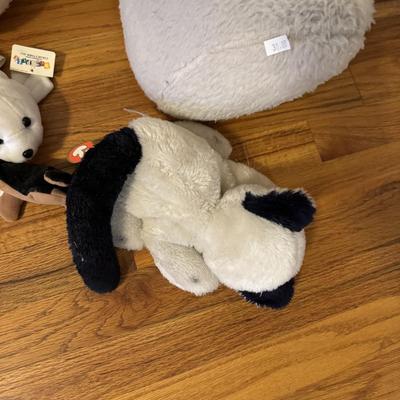 Stuffed animals