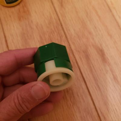 NIB Columbia Chest Bag, Cebela's/Orvis Nets and More (B1-KD)