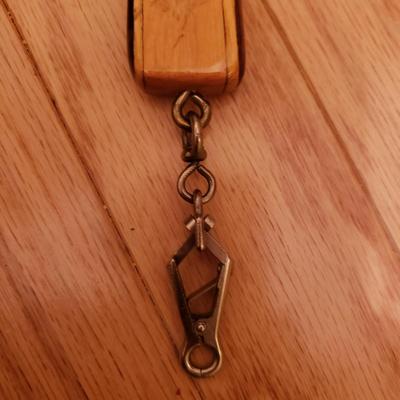 NIB Columbia Chest Bag, Cebela's/Orvis Nets and More (B1-KD)