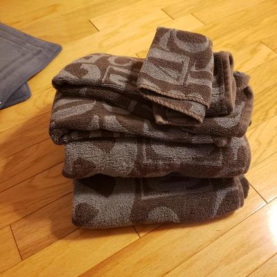 Canon, Fieldcrest and Target Home Towels, Bath Mats and More (B1-KD)