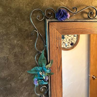 2 WALL MIRRORS WITH A WOOD & IRON FRAMES PLUS A MATCHING ROUND WALL DECOR
