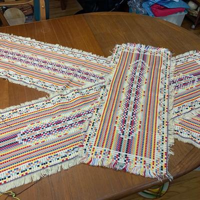Large Dining Linens Lot - Table Runners Tablecloths Placemats Napkins