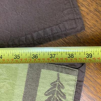Mostly Fall Holiday Dining Linens Lot -Tablecloths Placemats