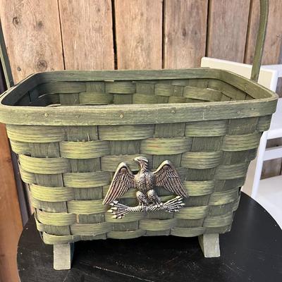 Vintage Colonial Woven Basket with Silver Tone Metal Eagle