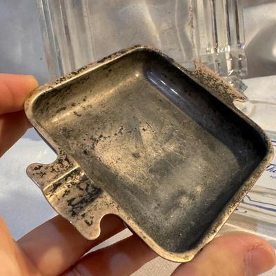 Collectible Souvenir Matches, Ash Trays, and Playing Cards (LR-DZ)