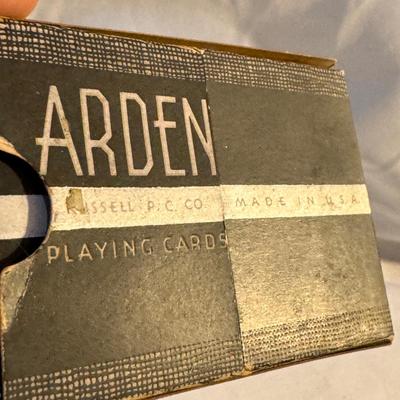 Collectible Souvenir Matches, Ash Trays, and Playing Cards (LR-DZ)