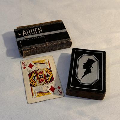 Collectible Souvenir Matches, Ash Trays, and Playing Cards (LR-DZ)