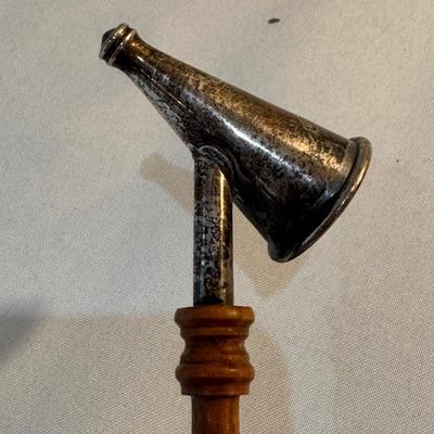 Metal Candlestick Holders and Other Candle Accessories (LR-DZ)