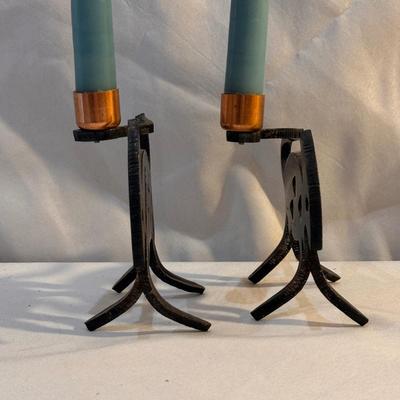 Metal Candlestick Holders and Other Candle Accessories (LR-DZ)