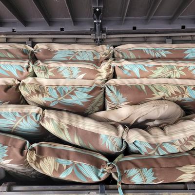Out door cushion chest with cushions