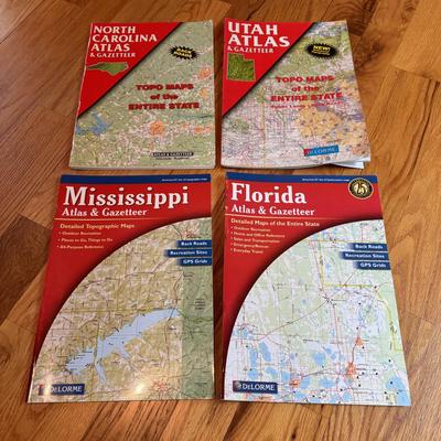 Handful of Atlas and Gazetteer Maps (O-DZ)