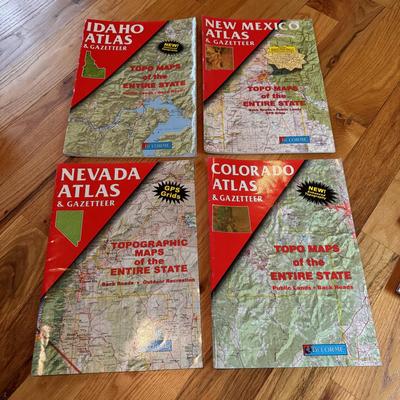Handful of Atlas and Gazetteer Maps (O-DZ)