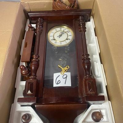 Wood Horse Wall Clock With Pendulum