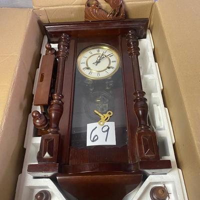 Wood Horse Wall Clock With Pendulum