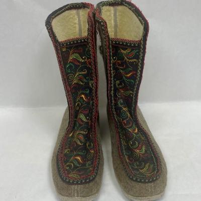 Vintage Russian Wool Style Slipper Boots