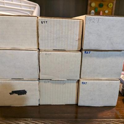 Large Lot of Baseball Cards