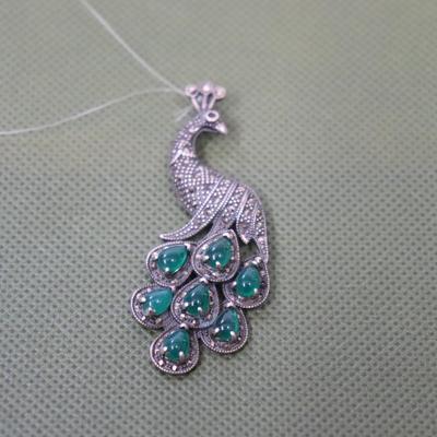 Inlaid with Green chalcedony b marcasite Vintage Pendant