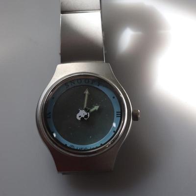 Snoopy watch
