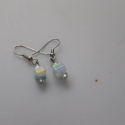 Multi-colored dangling earrings