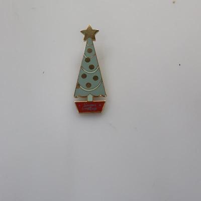 Season Greetings Pin