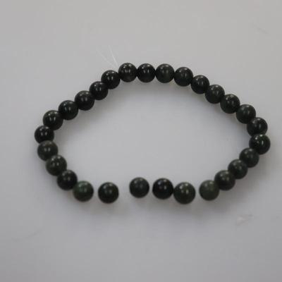28 bloodstone beads