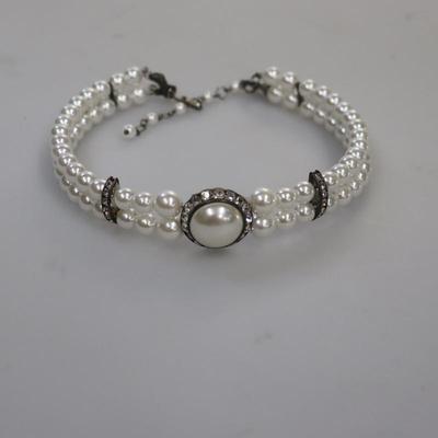 Costume Bavarian bracelet with beads and stones