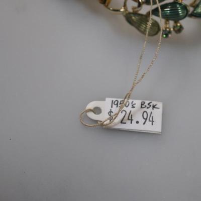 1950's Vintage Bracelet Green and Gold