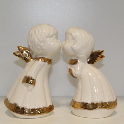 Kissing Cherub Wedding Angels