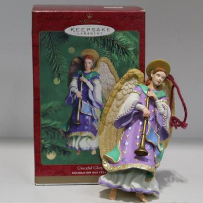 Vintage 2000 Hallmark Graceful Glory Angel Christmas Ornament