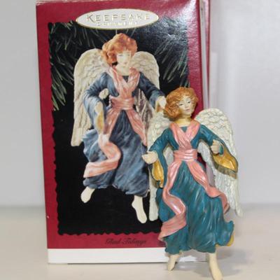 Hallmark Keepsake Glad Tidings Angel Christmas Ornament 1996