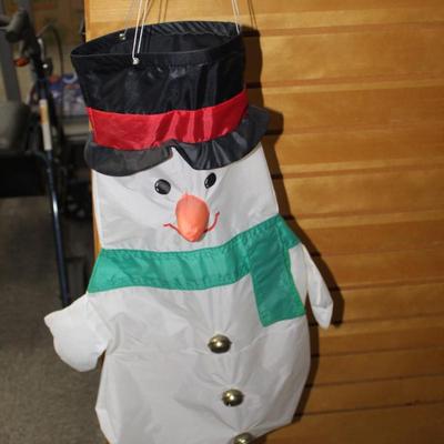 Vintage Snowman Windsock Nylon Christmas Wind Sock Flag Banner White Top Hat Green Scarf Carrot Nose Bells Outside Decoration