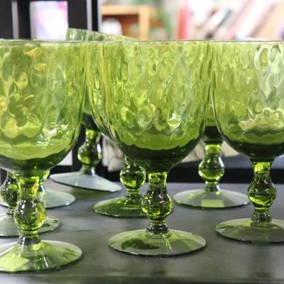 Provincial Green Imperial Glass Water Goblets, Set of 14, Avocado Green Thumbprint Goblets, 1970s Table Scape, Retro 70s Glassware