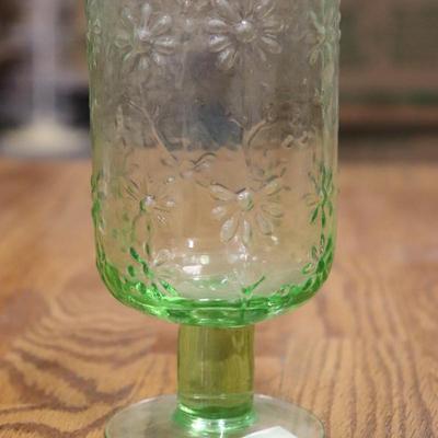 Vintage Tiara Green Glass (Singluar)