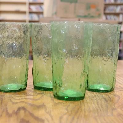 Set of 4 1050's green drinking glass