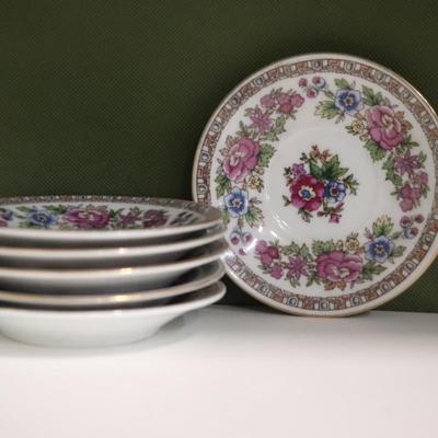 Vintage Floral Pattern 4.5" Demitasse Saucer Gold Rim and tea cup