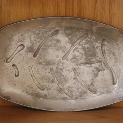 Vintage Aluminum Hammercraft Fish Serving Platter, Cast Aluminum = Great Size and Shape! Go from Oven to Table!